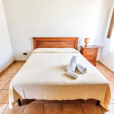 With Swimming-pool In Badesi, With Private Terrace Appart hôtel